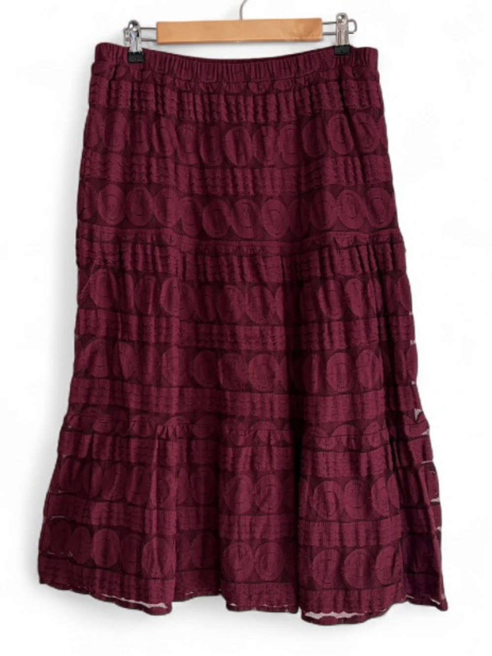 Sundance Burgundy Tiered Lace Overlay Midi Skirt Size M